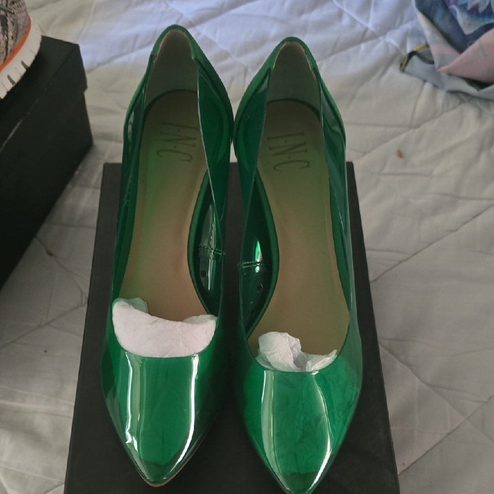INC International Concepts Green Heels